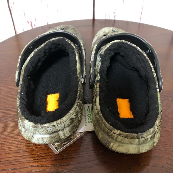 Crocs x Real Tree APX classic lined clog! Perfect for the cooler days 7 - Picture 2 of 7